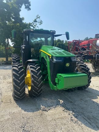 2021 John Deere 8R 370 Image