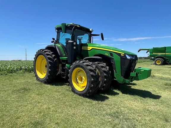 Image of John Deere 8R 370 equipment image 2