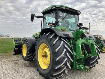 2021 John Deere 8R 370 Equipment Image0