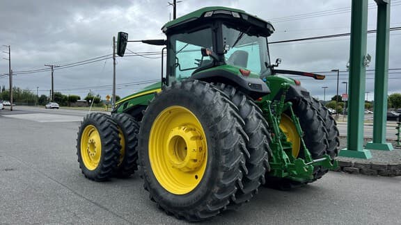 Image of John Deere 8R 370 equipment image 3