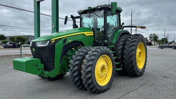 2021 John Deere 8R 370 Equipment Image0