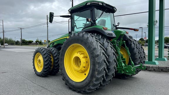 Image of John Deere 8R 370 equipment image 2