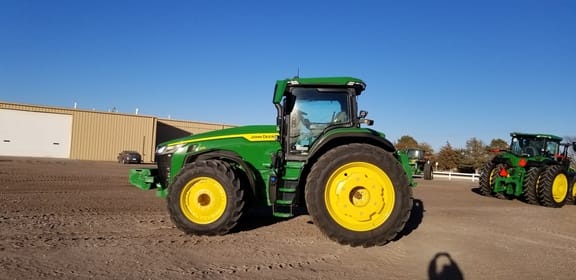 Main image John Deere 8R 370