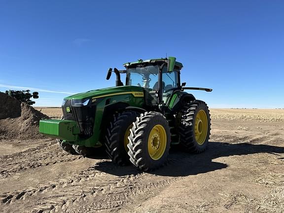 Image of John Deere 8R 370 equipment image 1