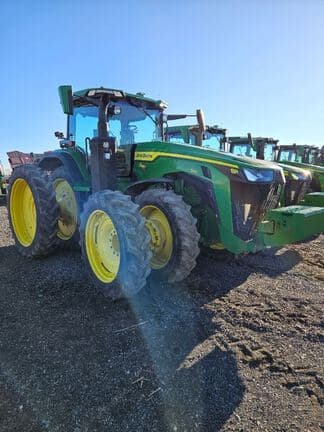 Image of John Deere 8R 370 equipment image 3