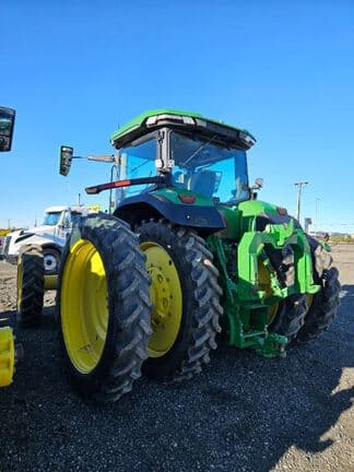 Image of John Deere 8R 370 equipment image 1