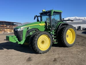 2021 John Deere 8R 370 Image