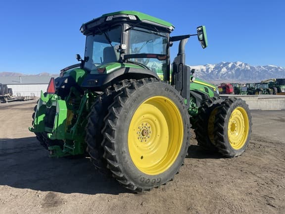 Image of John Deere 8R 370 equipment image 4