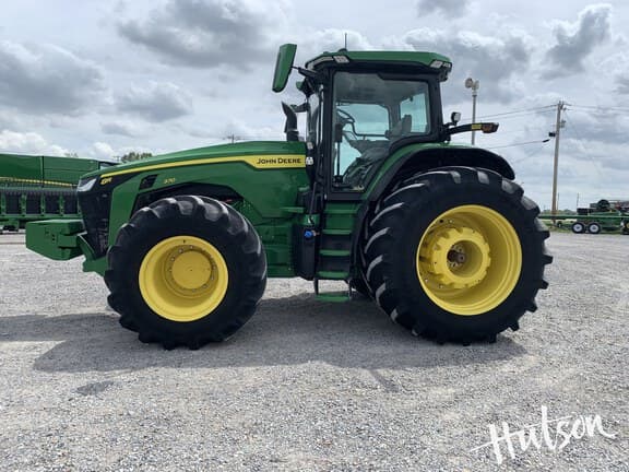 Image of John Deere 8R 370 equipment image 2