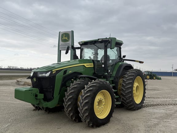 2021 John Deere 8R 370 Equipment Image0