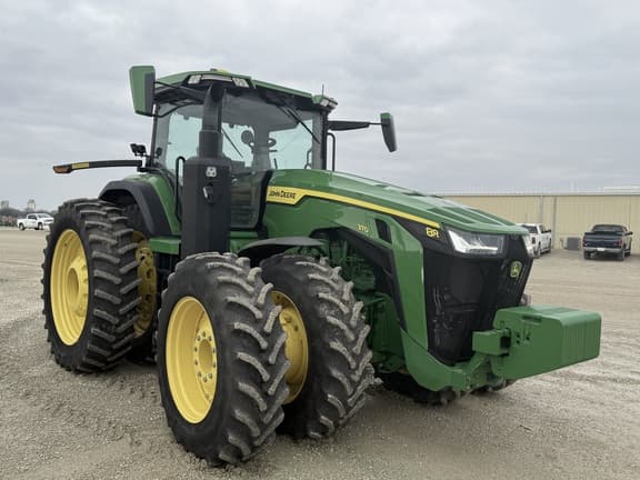 Image of John Deere 8R 370 equipment image 1