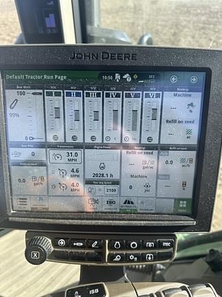 Image of John Deere 8R 370 equipment image 3