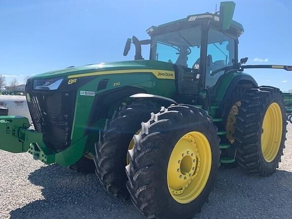 Image of John Deere 8R 370 equipment image 1