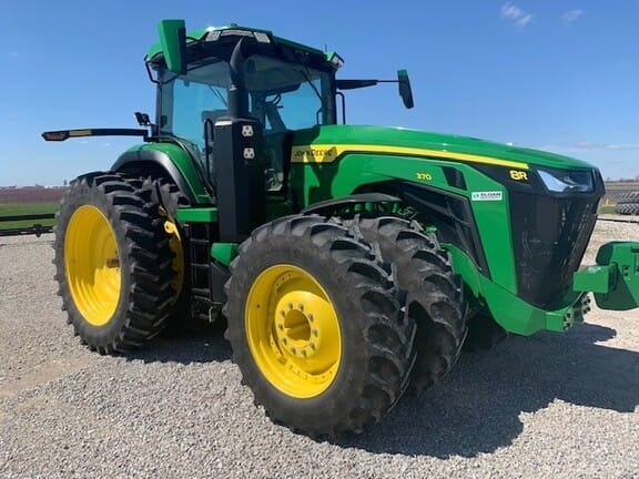 2021 John Deere 8R 370 Equipment Image0