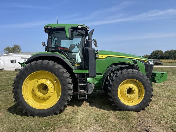 Image of John Deere 8R 370 equipment image 3