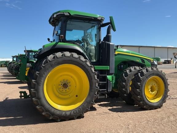 Image of John Deere 8R 370 equipment image 2