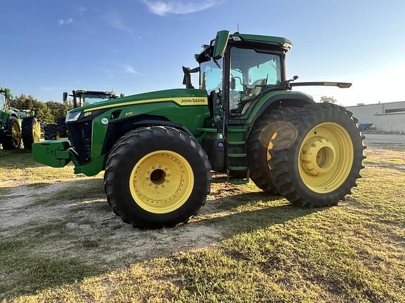 Image of John Deere 8R 370 equipment image 3