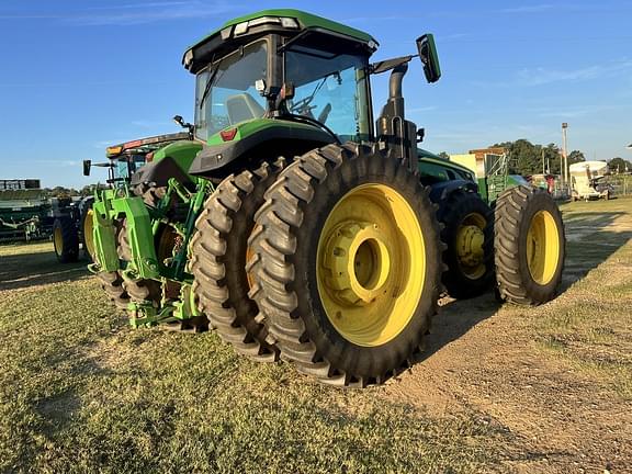 Image of John Deere 8R 370 equipment image 4