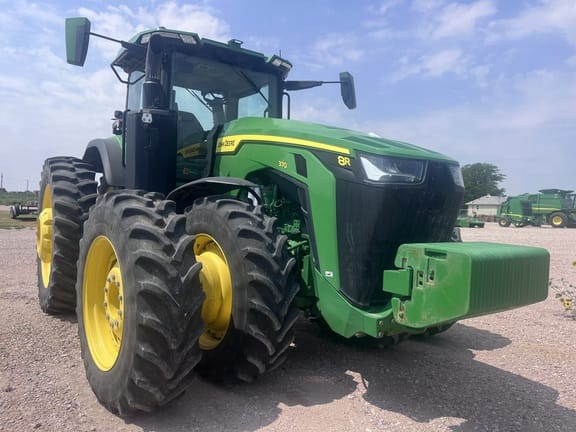 2021 John Deere 8R 370 Equipment Image0