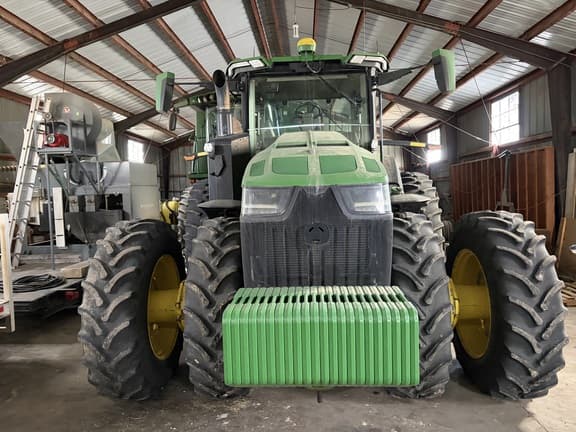 Image of John Deere 8R 370 equipment image 2