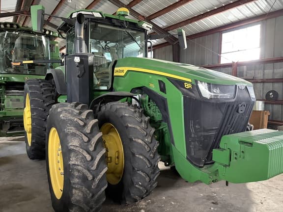 Image of John Deere 8R 370 equipment image 1
