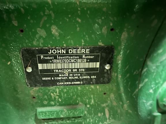 Image of John Deere 8R 370 equipment image 1