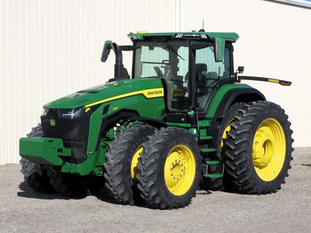 Image of John Deere 8R 370 Primary image