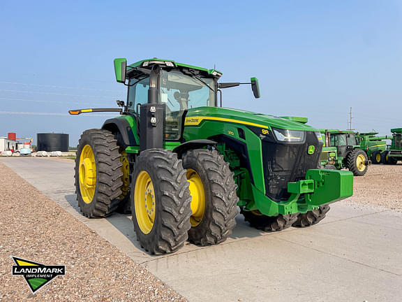 Image of John Deere 8R 370 equipment image 2