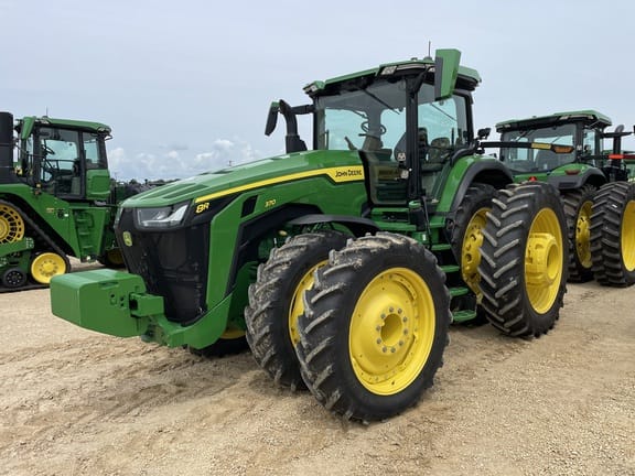 2021 John Deere 8R 370 Equipment Image0