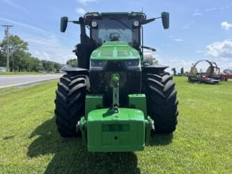 Image of John Deere 8R 370 equipment image 1