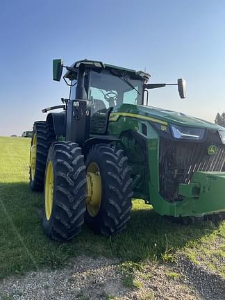 Image of John Deere 8R 370 equipment image 2