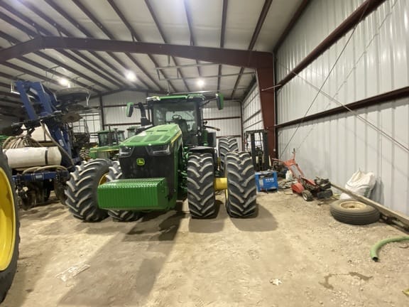 Main image John Deere 8R 370