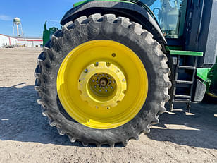 Main image John Deere 8R 370 19