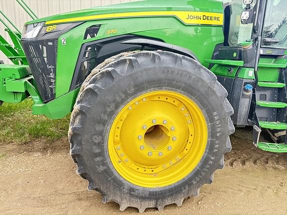 Image of John Deere 8R 370 equipment image 2