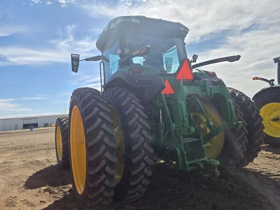 Image of John Deere 8R 370 equipment image 2