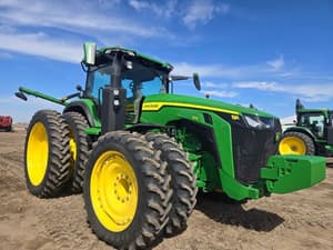 2021 John Deere 8R 370 Image