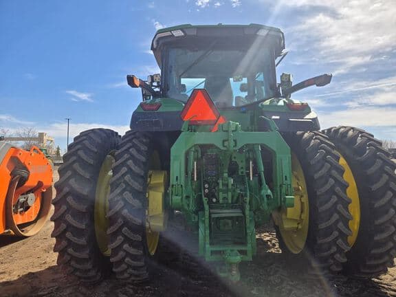 Image of John Deere 8R 370 equipment image 3