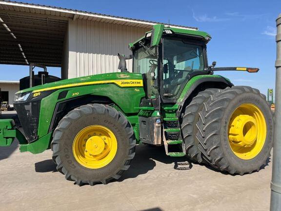 Image of John Deere 8R 370 equipment image 1