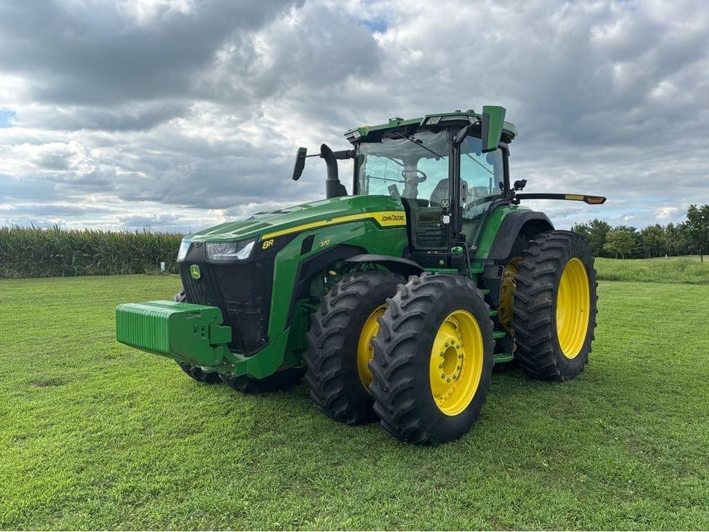 Image of John Deere 8R 370 Primary image