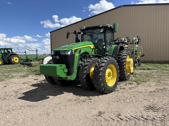 Image of John Deere 8R 370 Primary image