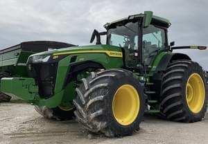 2021 John Deere 8R 370 Image