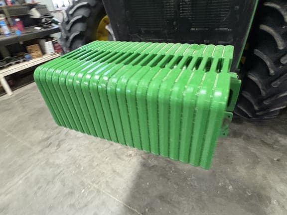 Image of John Deere 8R 370 equipment image 2