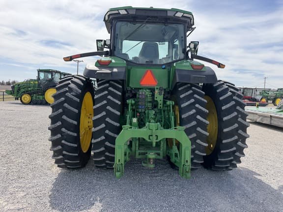 Image of John Deere 8R 370 equipment image 3