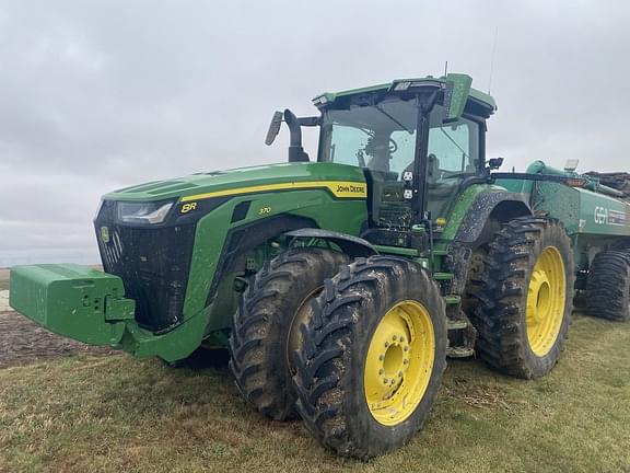 Image of John Deere 8R 370 Primary image