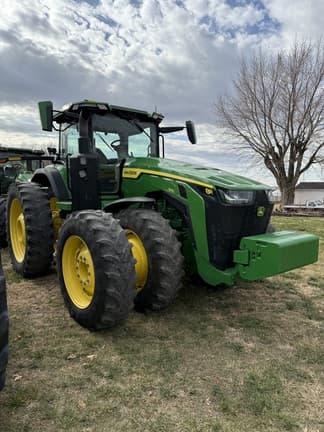 Image of John Deere 8R 370 equipment image 1