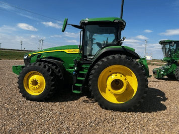 Main image John Deere 8R 370
