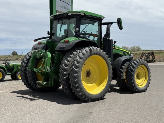 Image of John Deere 8R 370 equipment image 4