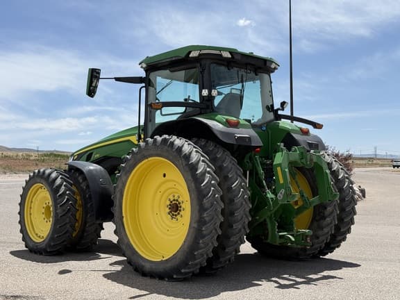 Image of John Deere 8R 370 equipment image 2