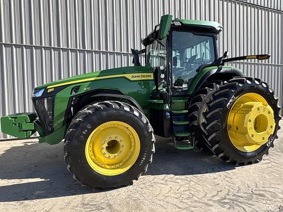 Image of John Deere 8R 370 equipment image 1
