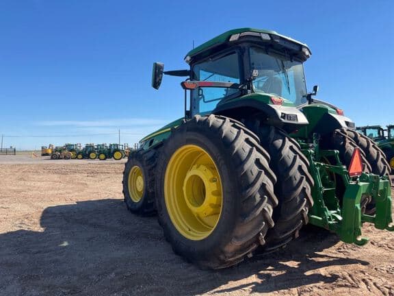 Image of John Deere 8R 370 equipment image 3